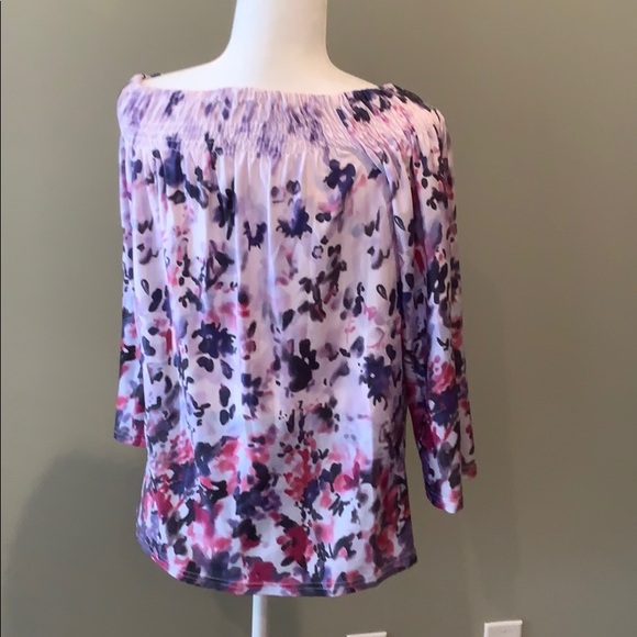 Floral top - Picture 4 of 5